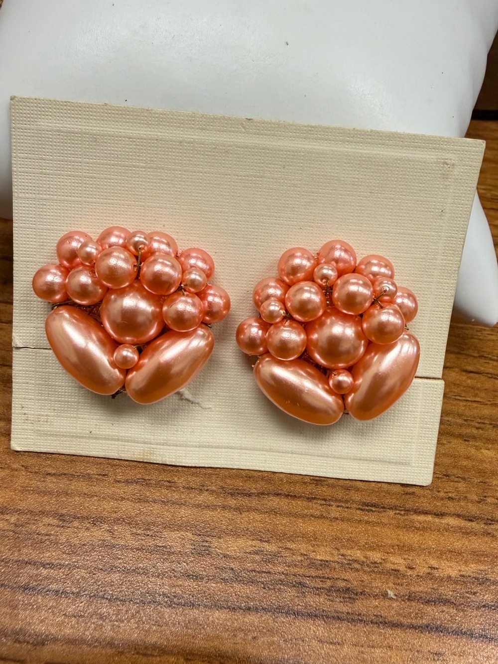 Vintage Peach Pearl Cluster Clip-On Earrings - Women Jewelry